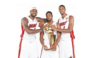 巴萨2-1惊天逆转法兰克福，历史首胜谱写新篇章