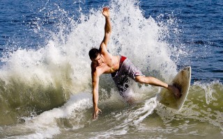 金童马夏尔的陨落之路，球场懈怠与情场纷扰加速生涯滑坡