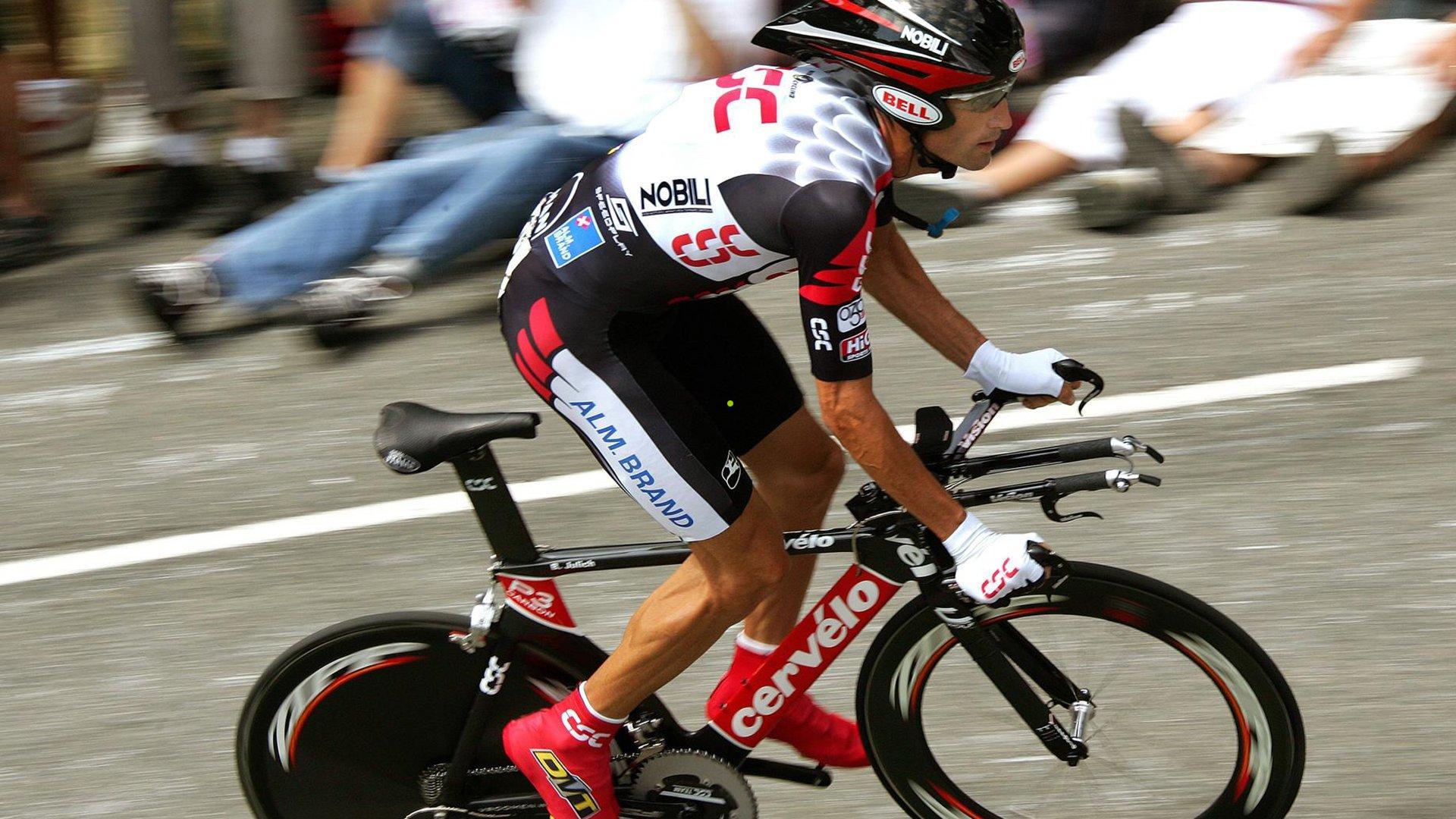 卢卡斯深情回顾，拜仁2020年三冠王阵容堪称生涯最强战队-第1张图片-开云官网首页-足球篮球直播平台